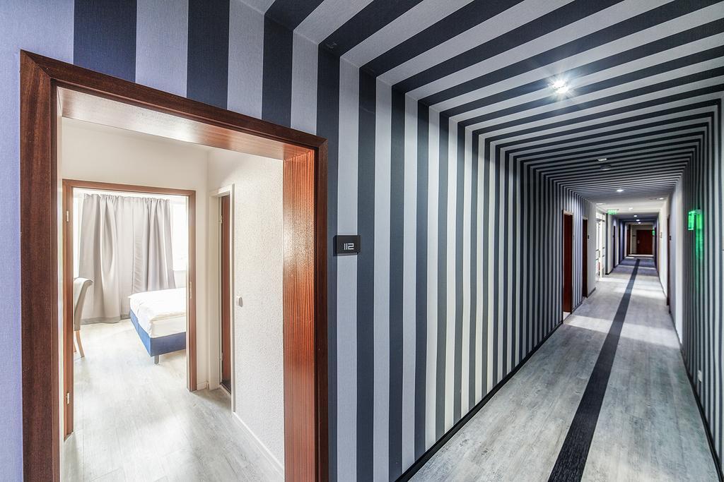 Sl'Otel Budget Bernburg Room photo